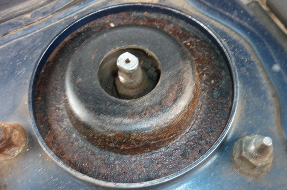 runway преобразователь ржавчины — Mitsubishi Lancer IX, 1,6 л, 2005 ...