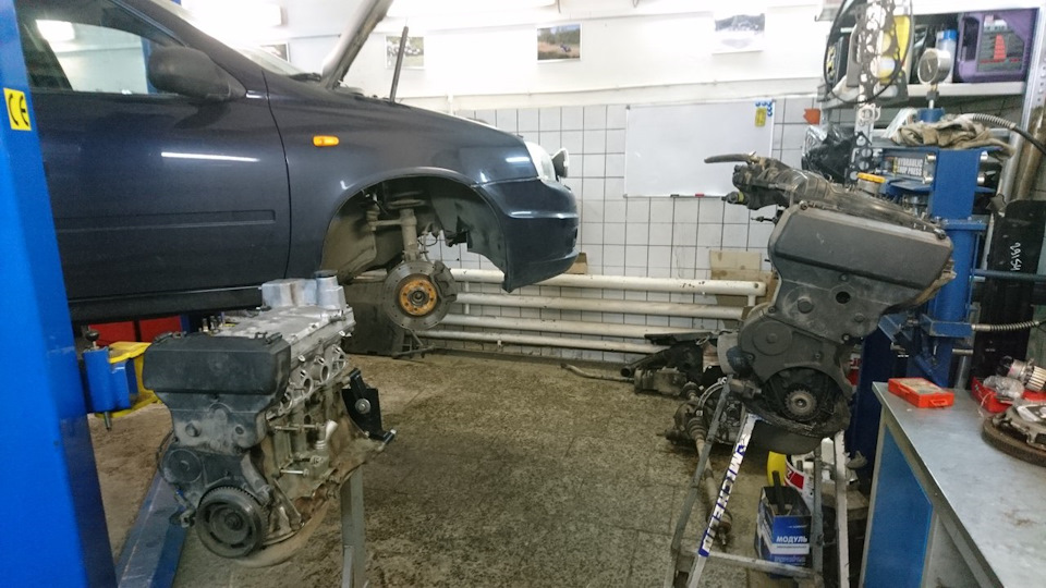 83. Снятие "старого" мотора и сборка нового. — Lada Калина седан, 1,6 л ...