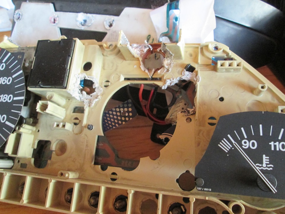 Фото в бортжурнале Audi 100 (C3)