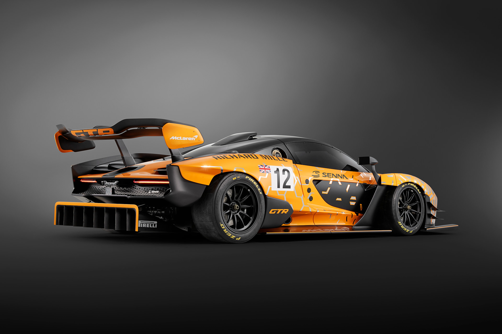 Машина MCLAREN Senna GTR