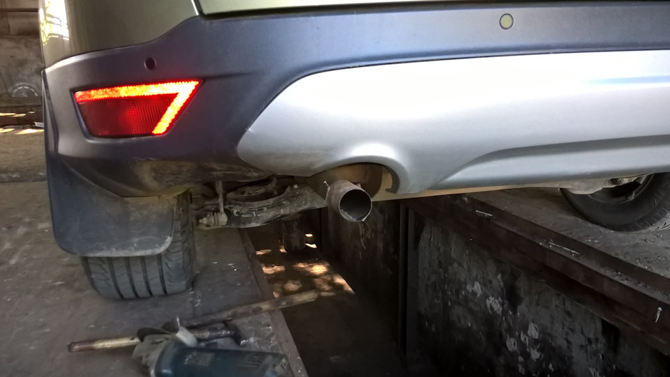 срезали — Ford Kuga (2G)