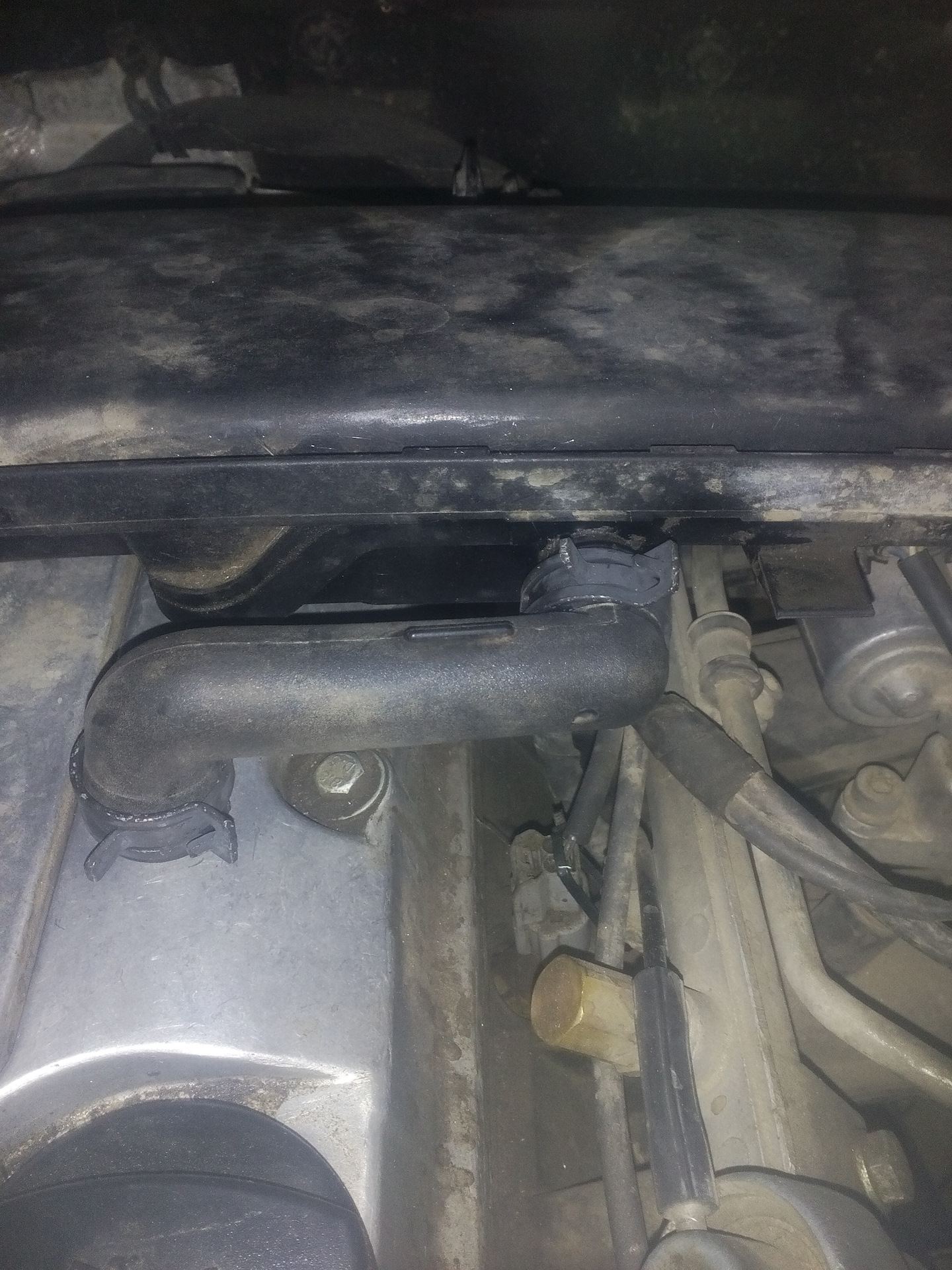 Замена свечей и чистка воздушной заслонки. — SsangYong Kyron, 2,3 л ...