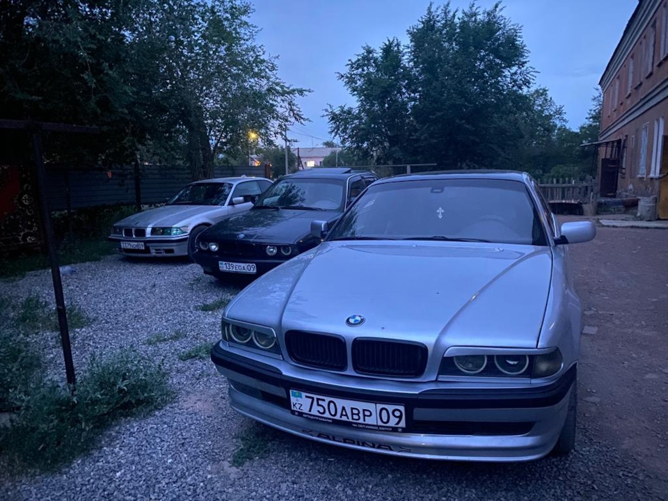 bmw-7-series-e38-4-4-1994-drive2