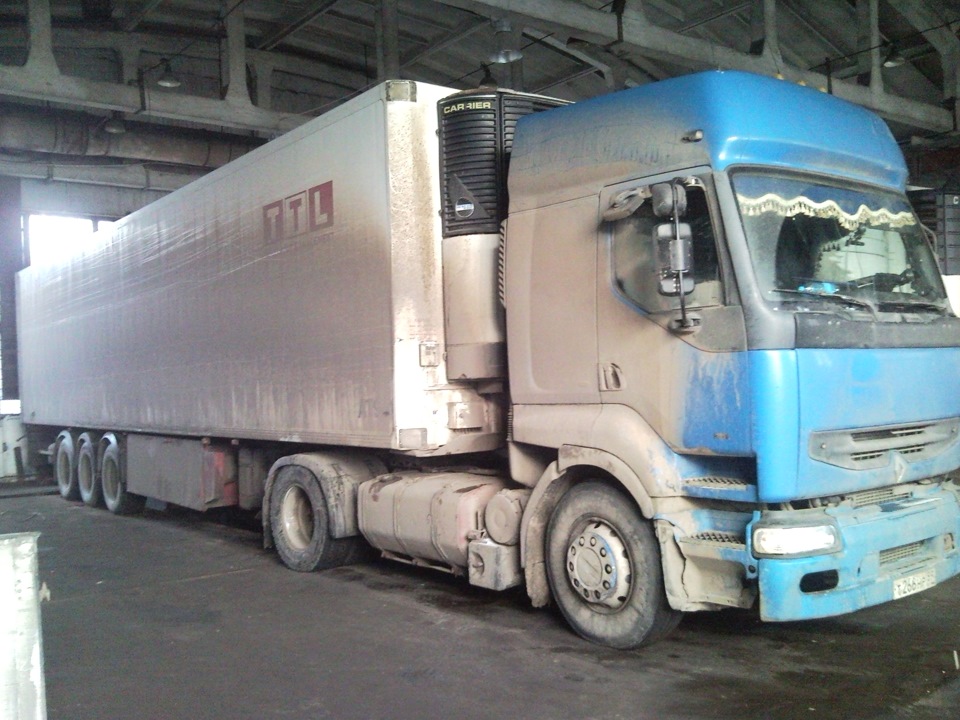 Renault premium 380