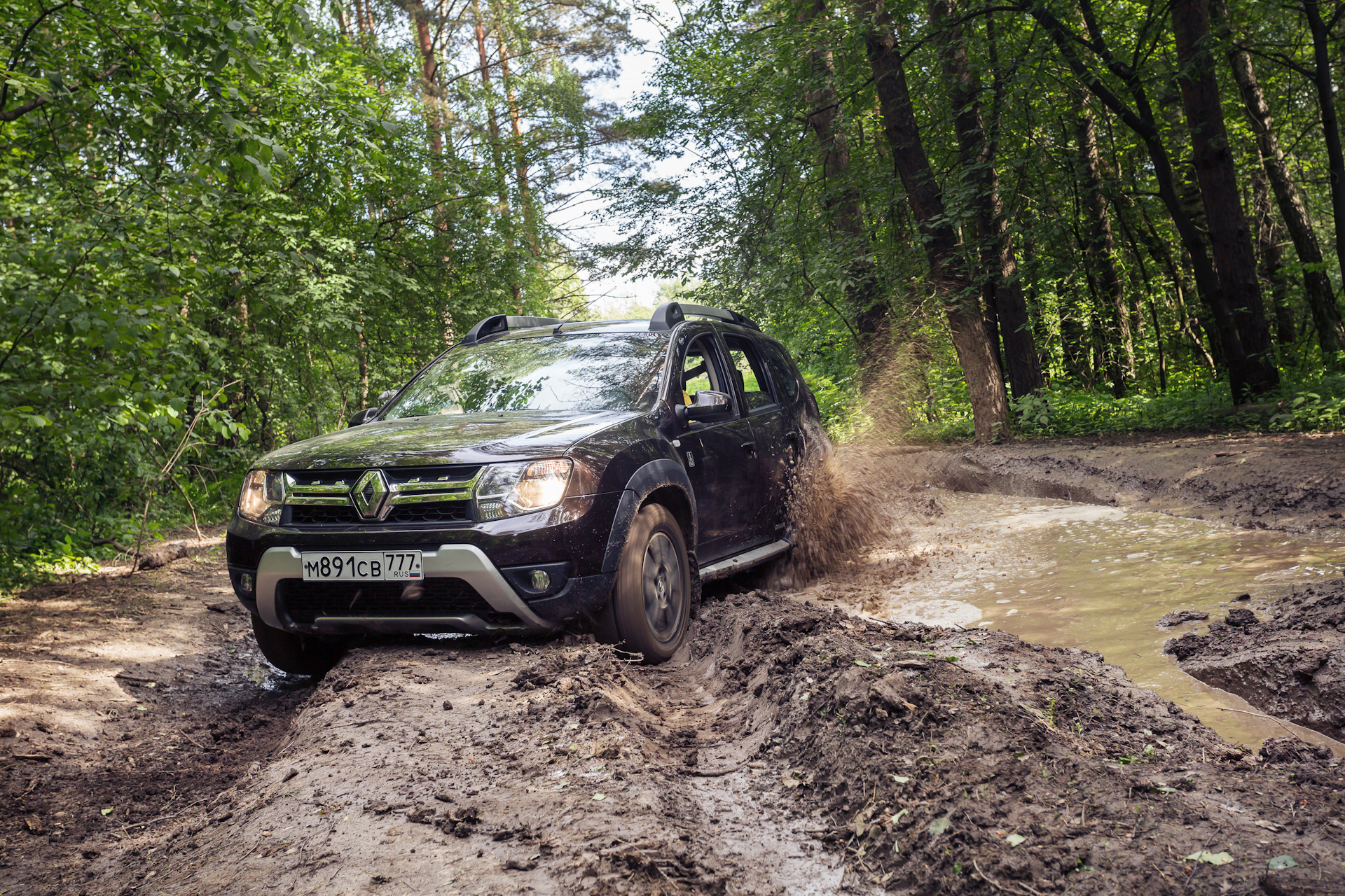 На бездорожье на переднем. Renault Duster 2 Offroad. Renault Duster 2021 Offroad. Renault Duster 2021 off Road. Renault Duster Offroad Tuning.