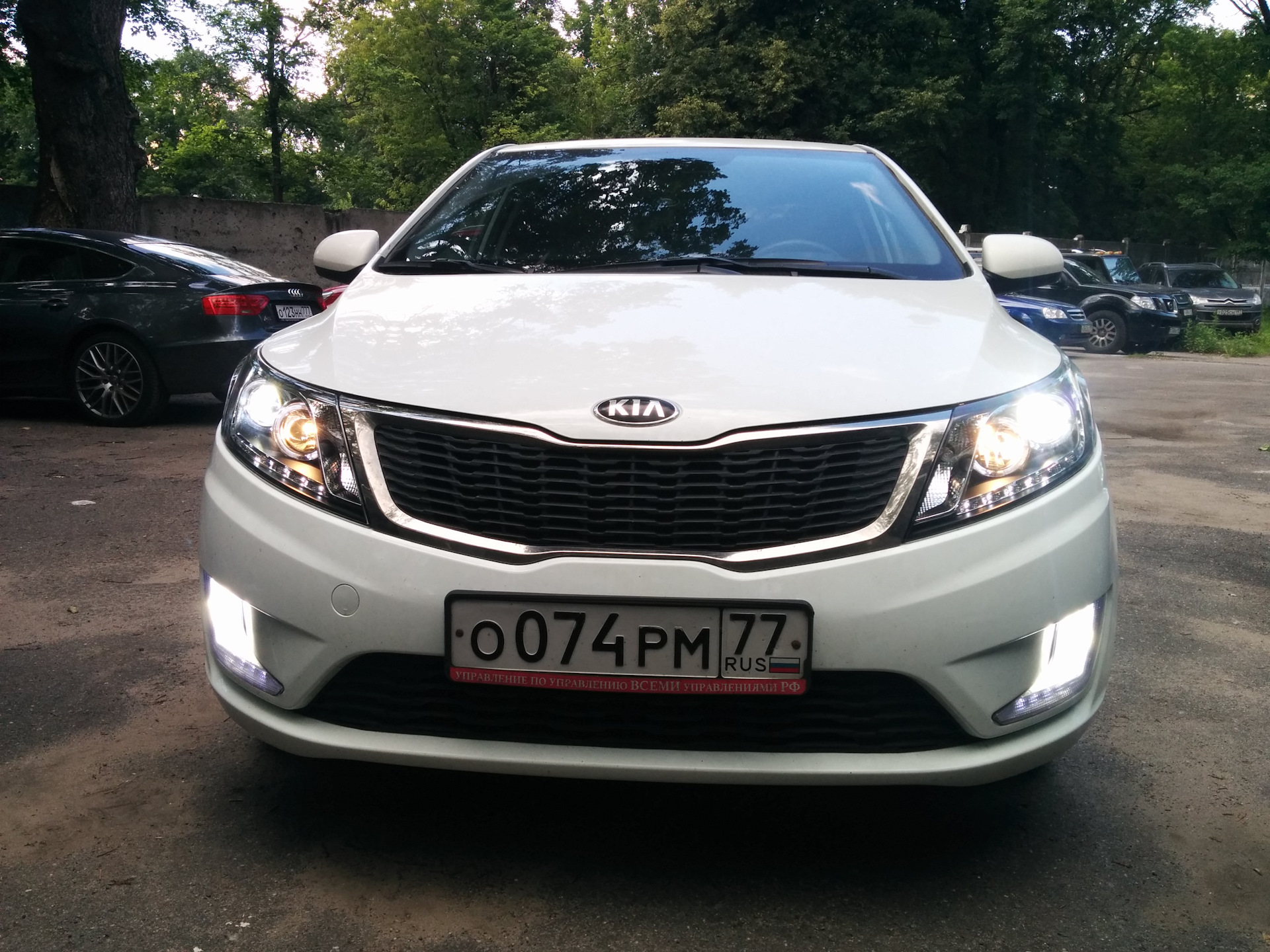 Установка ксеноновых фар от KIA K2 — KIA Rio (3G), 1,6 л, 2013 года ...