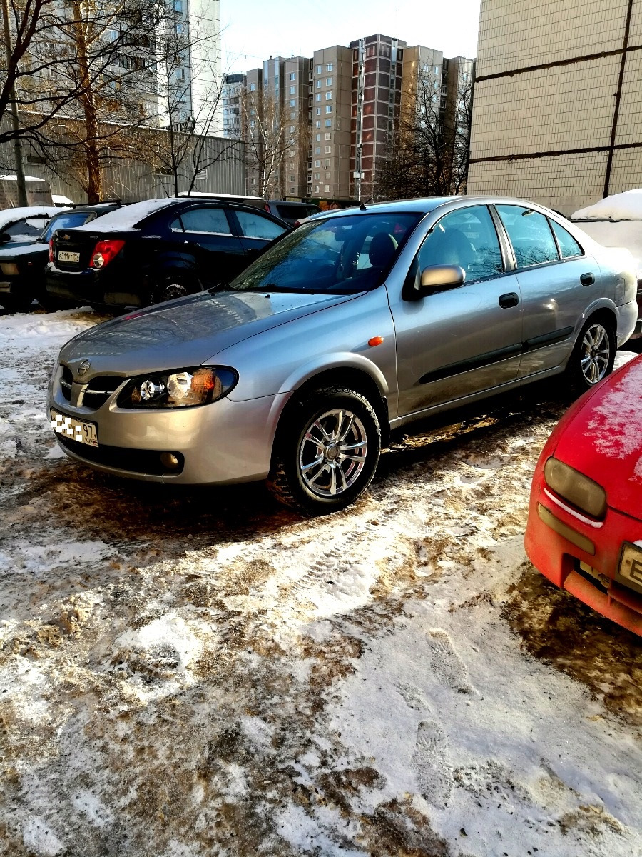 Nissan Almera II (n16)