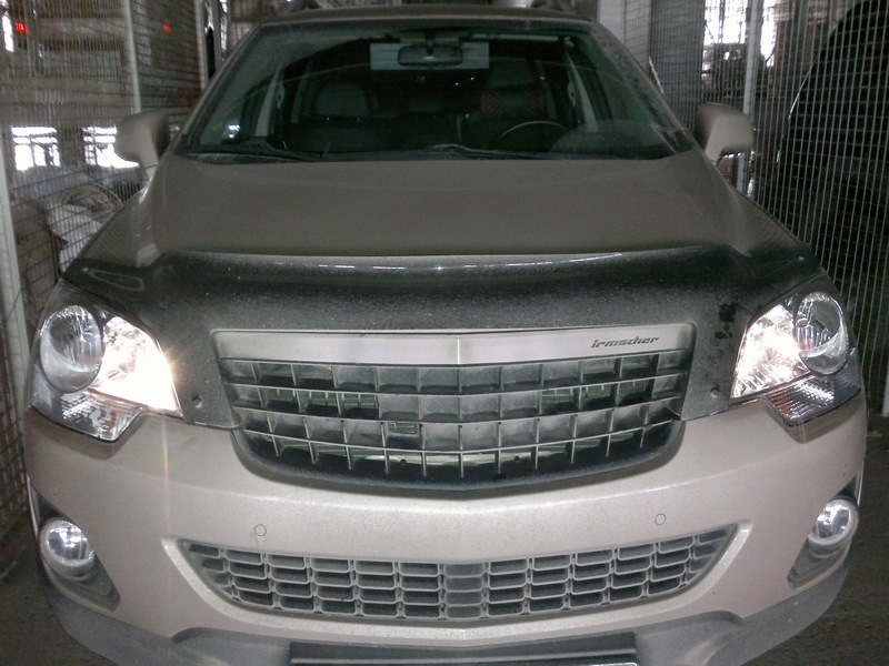 Габаритная лампочка в фаре головного света. — Opel Antara, 2,4 л, 2012 ...