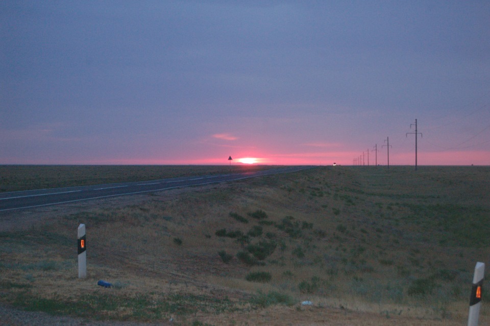 Поездка на Волгу за селёдкой Астраханской — УАЗ 2206, 2,7 л, 1997 года ...