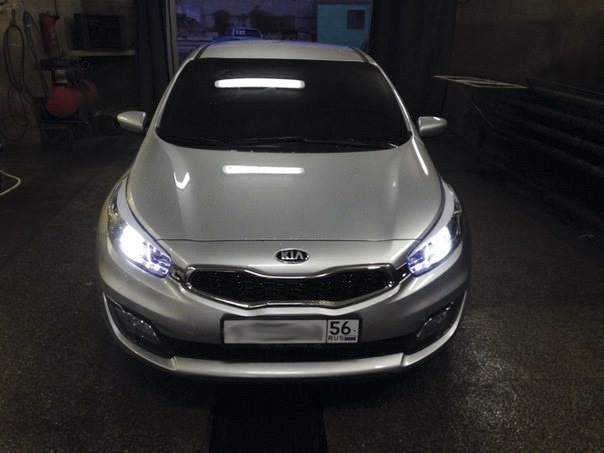 Ну вот и поставился ксенон и габаритки=) — KIA Pro_Ceed (2G), 1,6 л ...