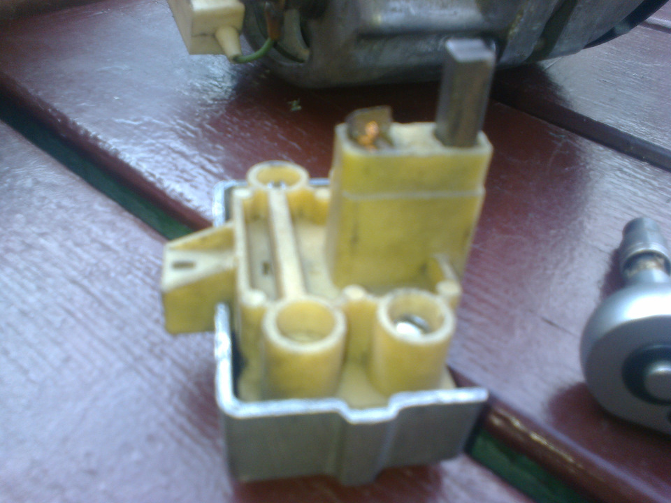 это была щетка Необходим толковый совет с практики. Пропала зарядка ...