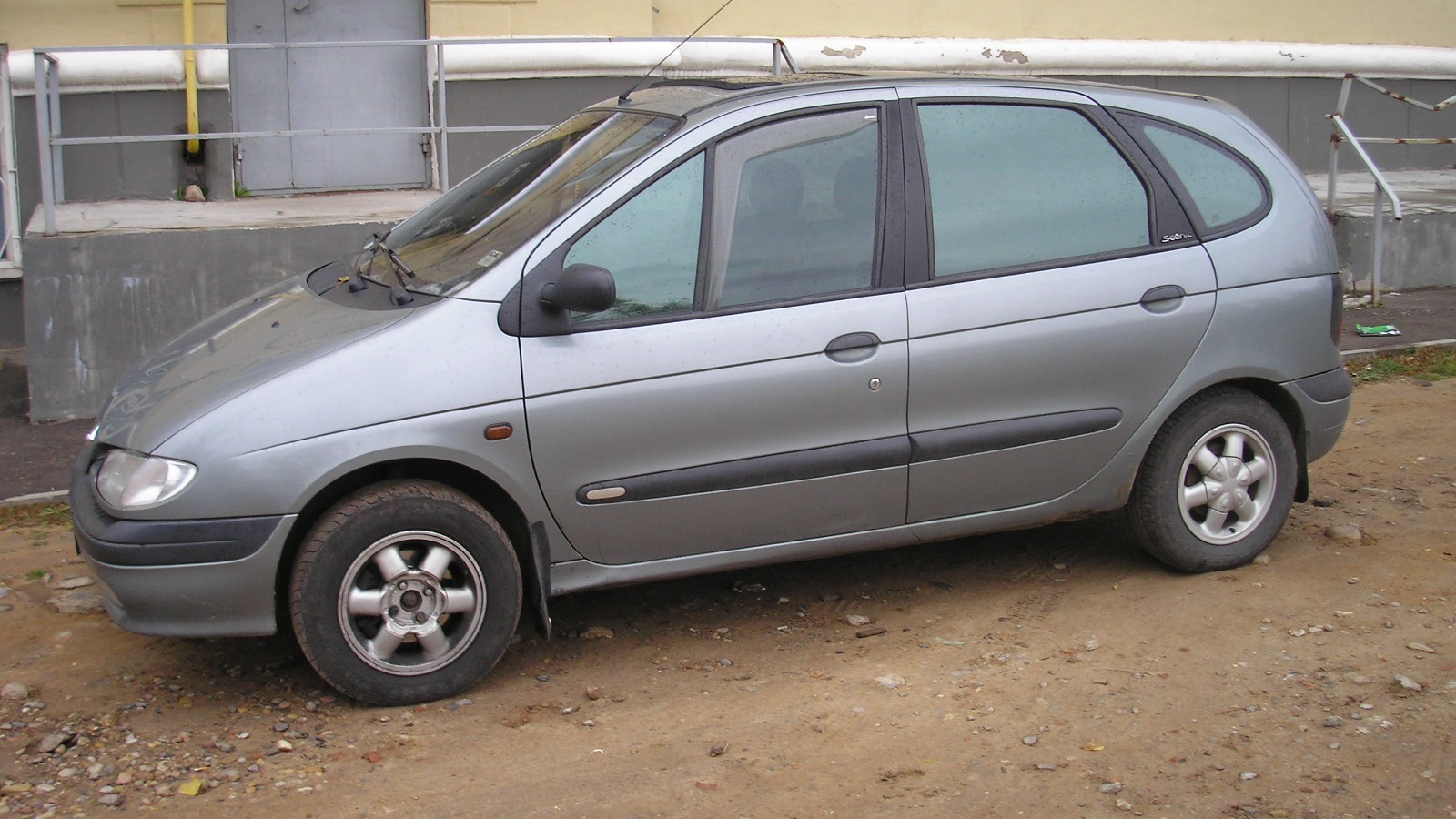 Renault Megane Scenic 2.0 бензиновый 1998 | минивэн на DRIVE2