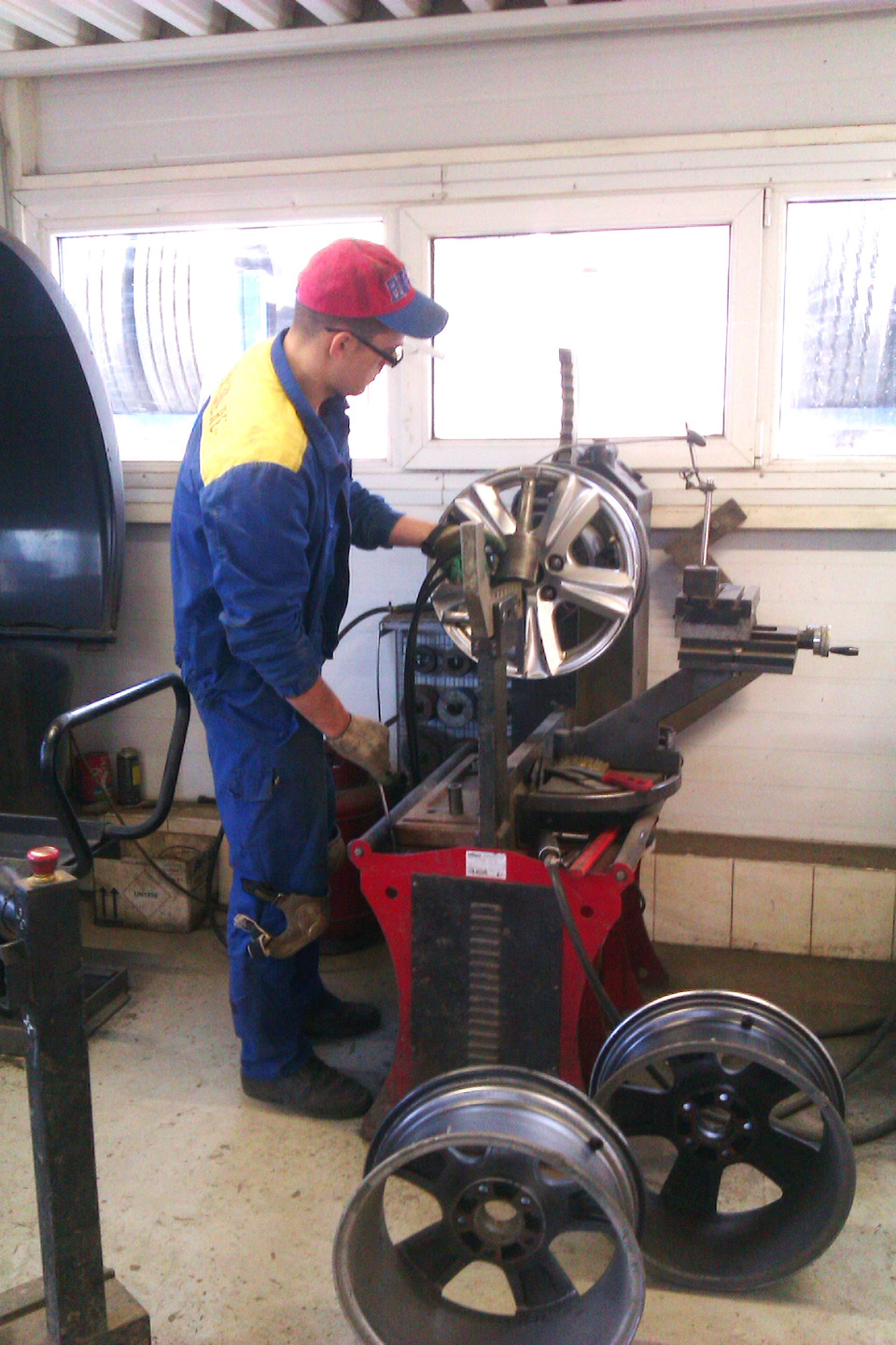 Раскатка дисков, Российские дороги "лучшие" в мире — Opel Astra H, 1,6 ...