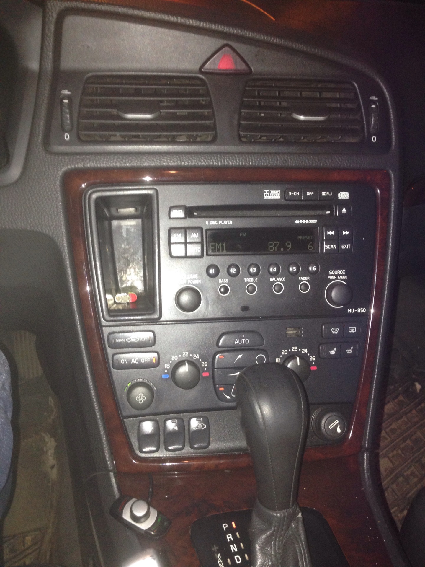 aux volvo s40