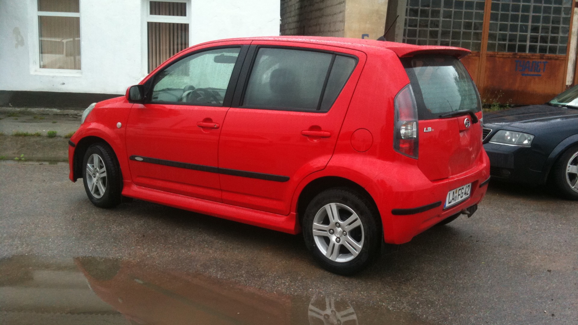 Daihatsu Sirion 2