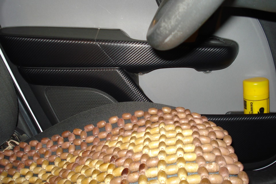 Оклейка карт двери пленкой под карбон — FIAT Doblo (1G), 1,3 л, 2006 ...