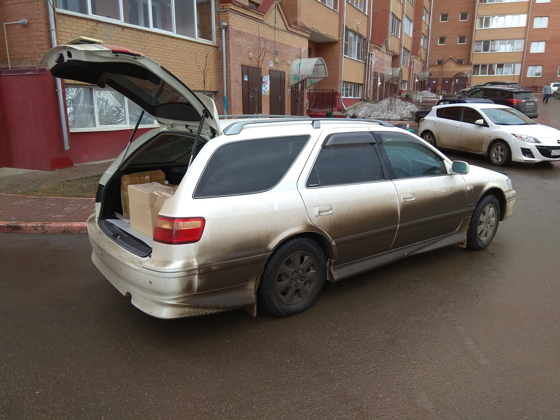 Toyota Camry Gracia Wagon