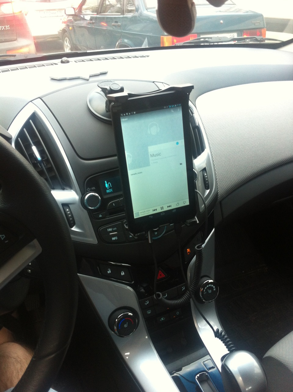 крепление для планшета! — Chevrolet Cruze Hatchback, 1,6 л, 2013 года ...