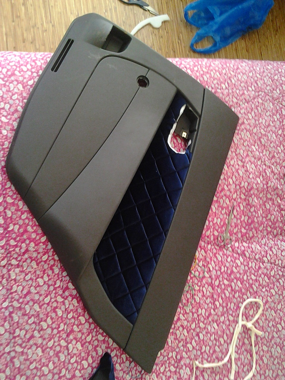 Переделка салона — Lada Приора седан, 1,6 л, 2011 года | тюнинг | DRIVE2