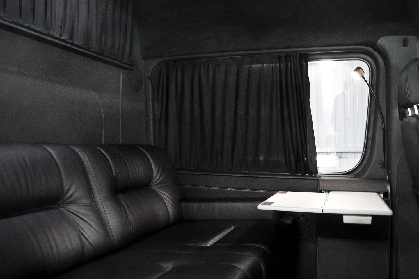 Газель 3221 пассажирская шторки. Штатные шторки vito 638. Шторы в микроавтобус. Шторки 'autoland premium' l-60 (42-47). Шторки ночные для мерседес спринтер 906.