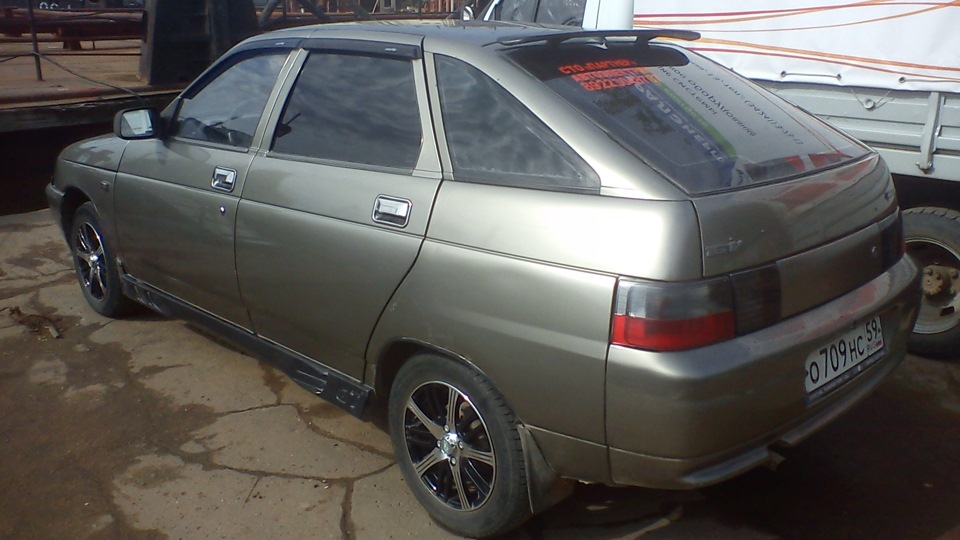 Lada 2112