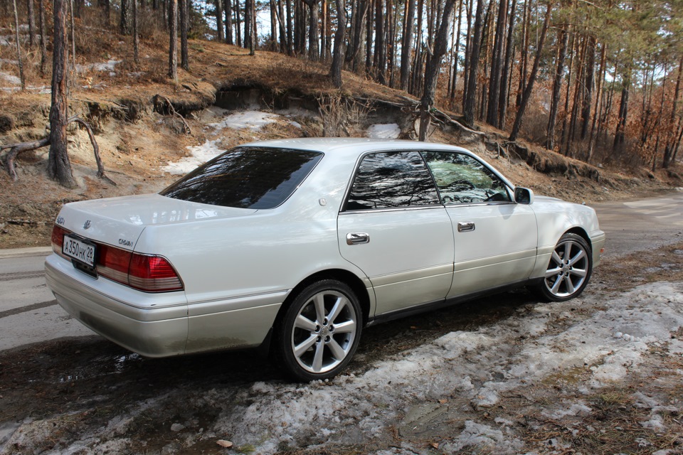 Toyota Crown s150