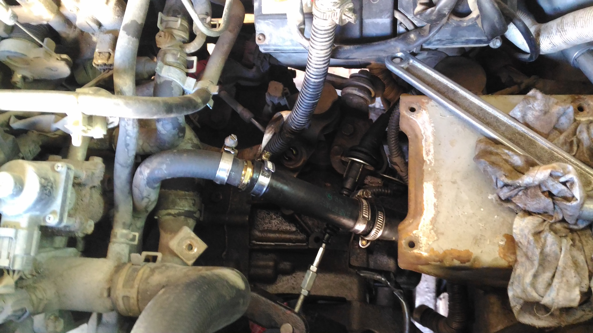 замена термостата х трейл т30