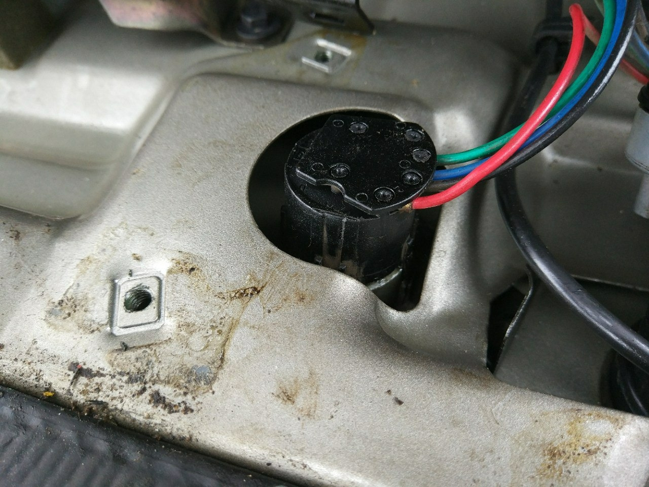 не работает центральный замок шевроле