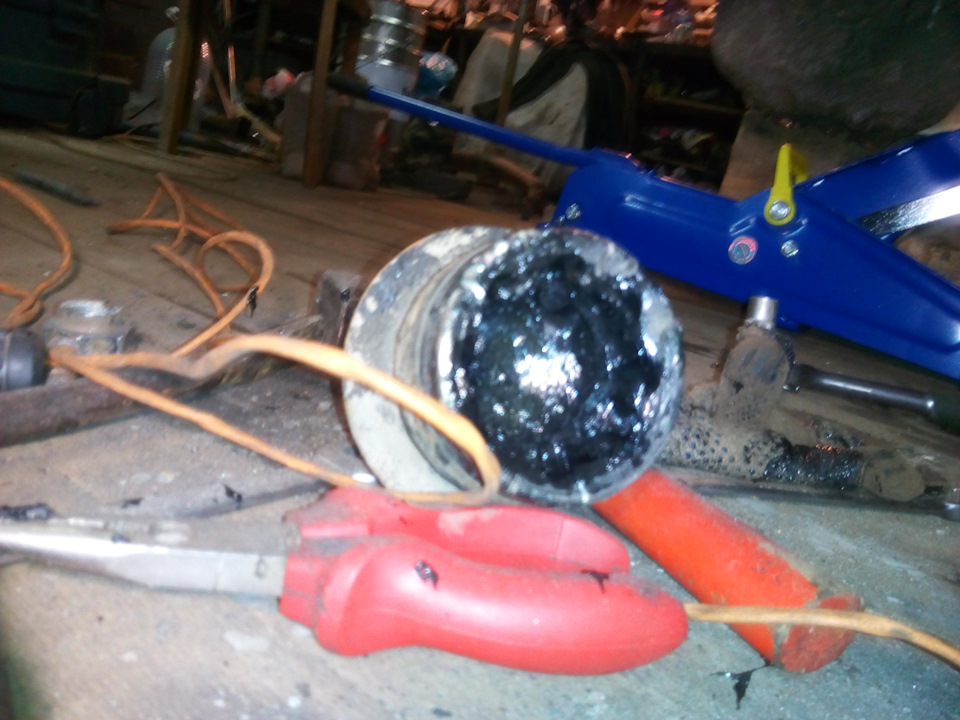 снимаем наружную часть шруса — Suzuki SX4 (1G)