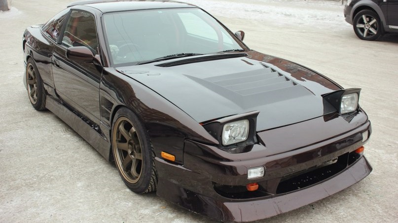 Nissan 180sx открытый капот