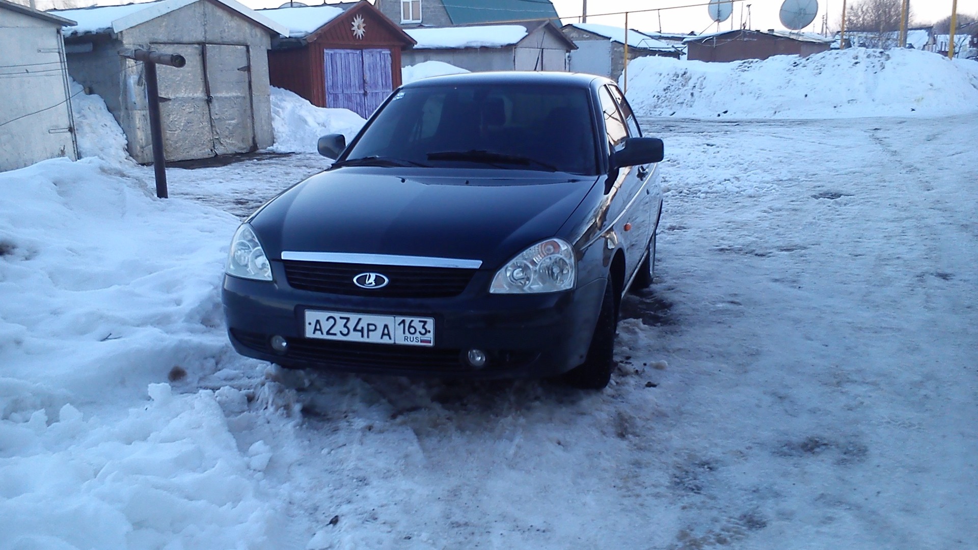 Lada Приора седан 1.6 бензиновый 2009 | на DRIVE2