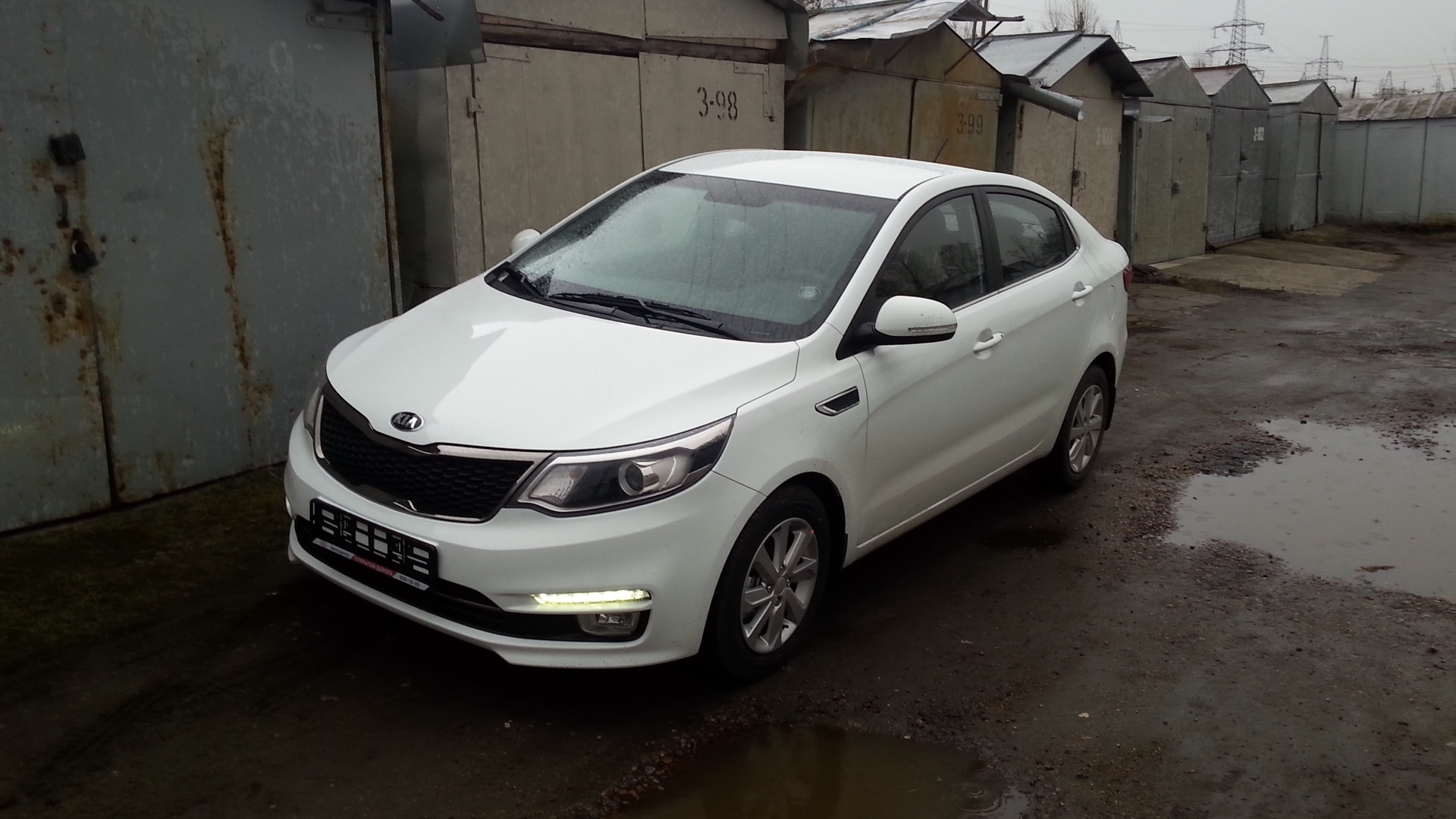 Kia Rio 2014 белая