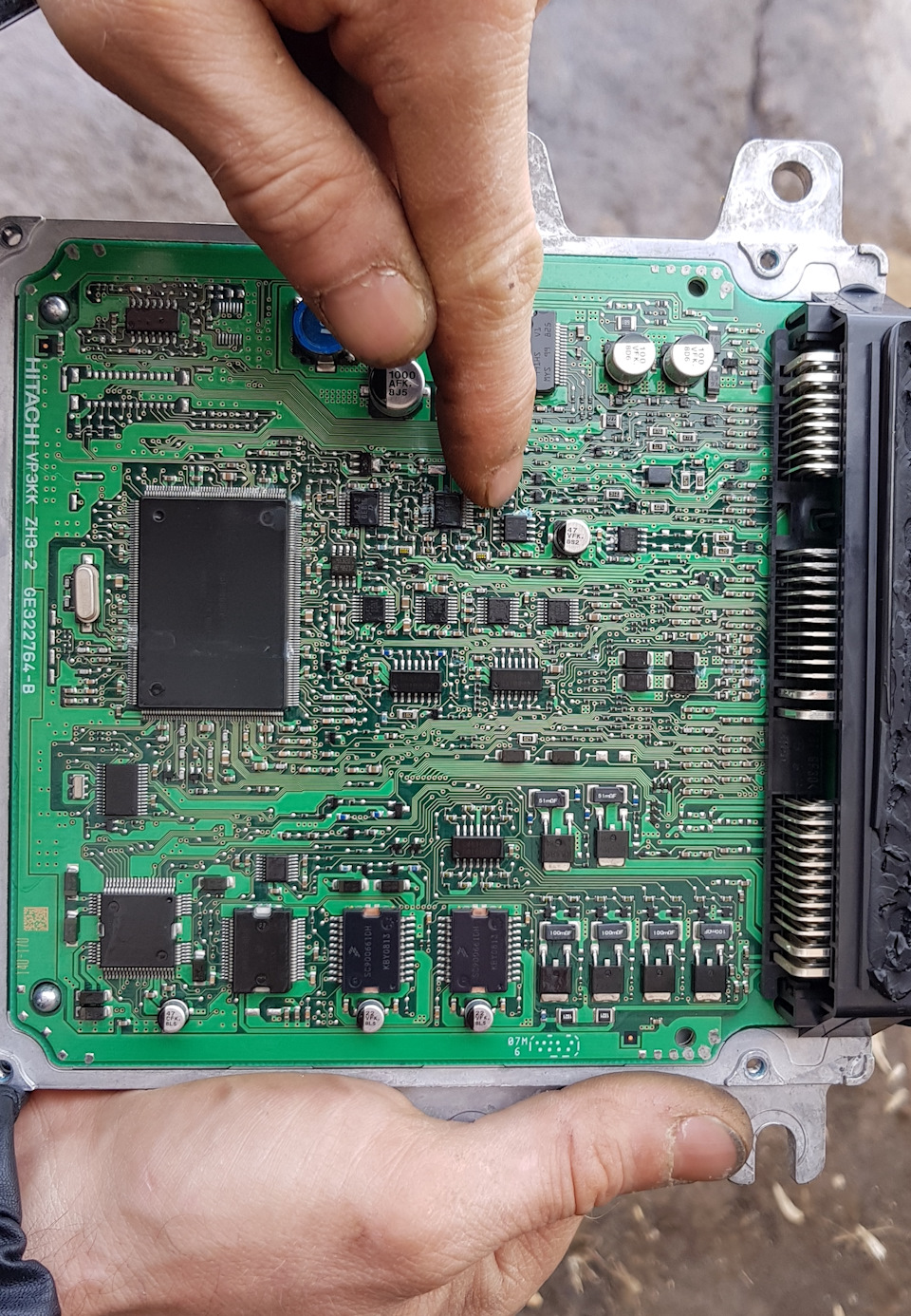 Причина дымовой завесы: мозг закис. — Infiniti FX (2G), 5 л, 2008 года ...