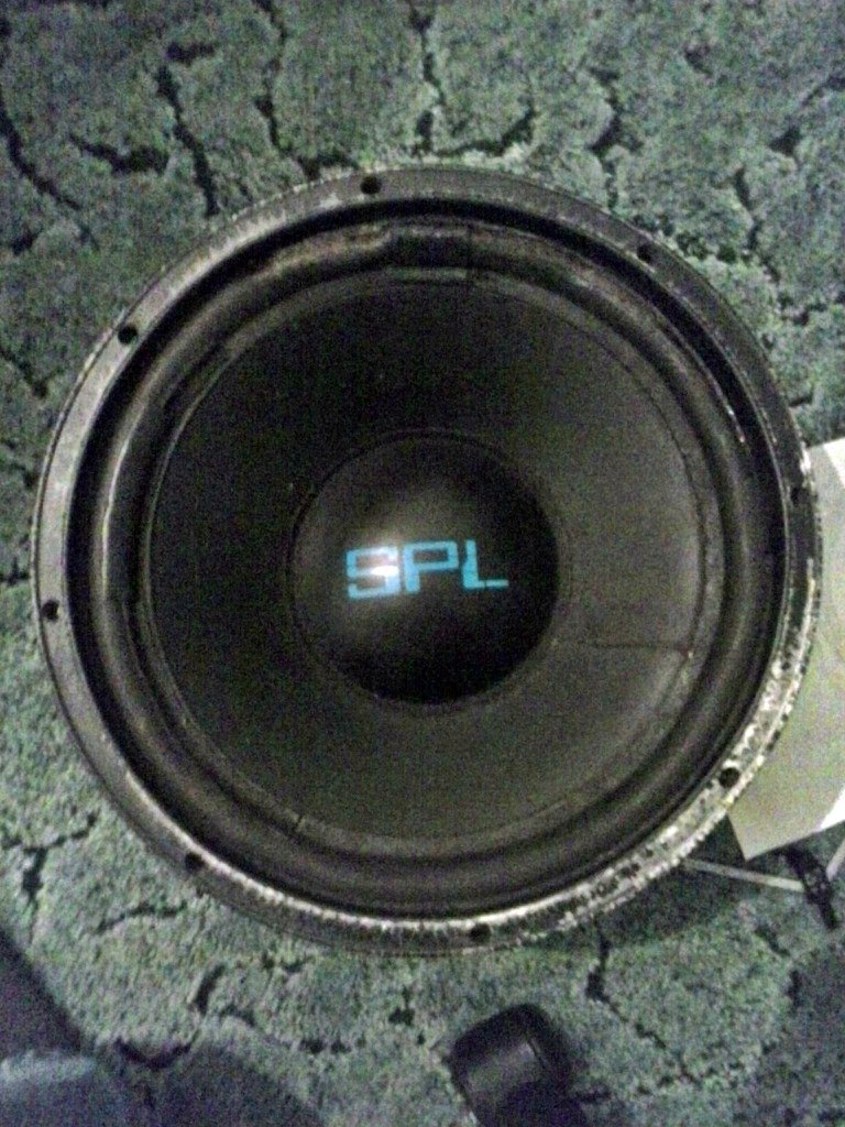 замена подвеса сабвуфера SPL JWS-12 — Lada 21102, 1,5 л, 2002 года ...