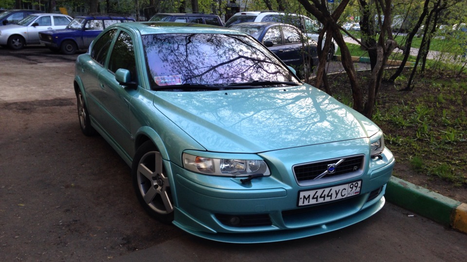 Тот самый нашумевший ролик с НТВ … про стритрейсеров — Volvo S60 R, 2,5 ...