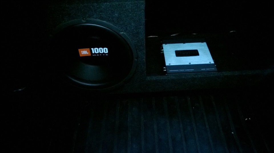 Приехал саб с усилком — Daewoo Nexia (N150), 1,5 л, 2011 года ...