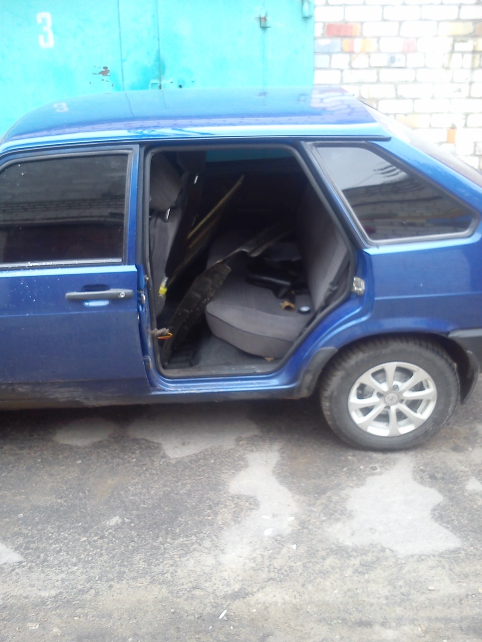 Опель астра въхал в заднюю левую дверь. — Lada 21093i, 1,5 л, 2002 года ...