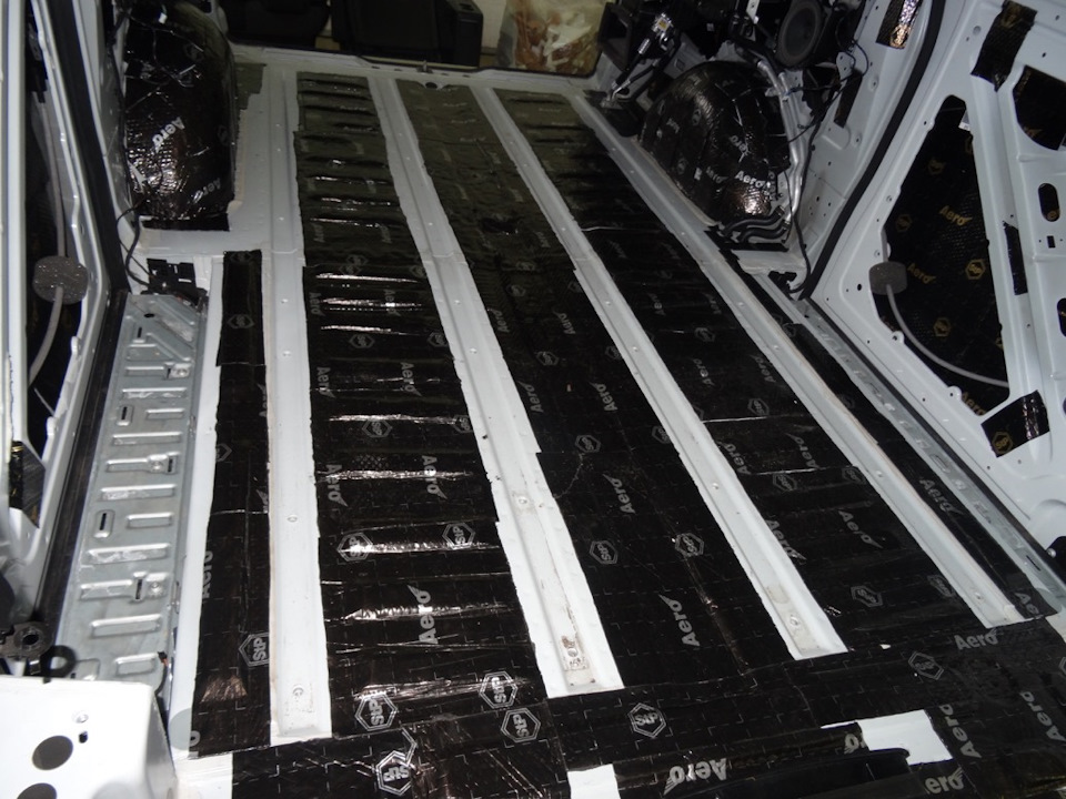 Фото в бортжурнале Mercedes-Benz V-Class (W447)