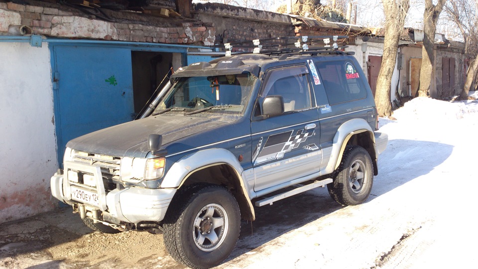 Багажник на паджеро 2. Багажник на крышу паджеро 2. Крыша на паджеро 2. Багажник на крышу мицубиси паджеро 2. Экспедиционный багажник митсубиси паджеро 2.