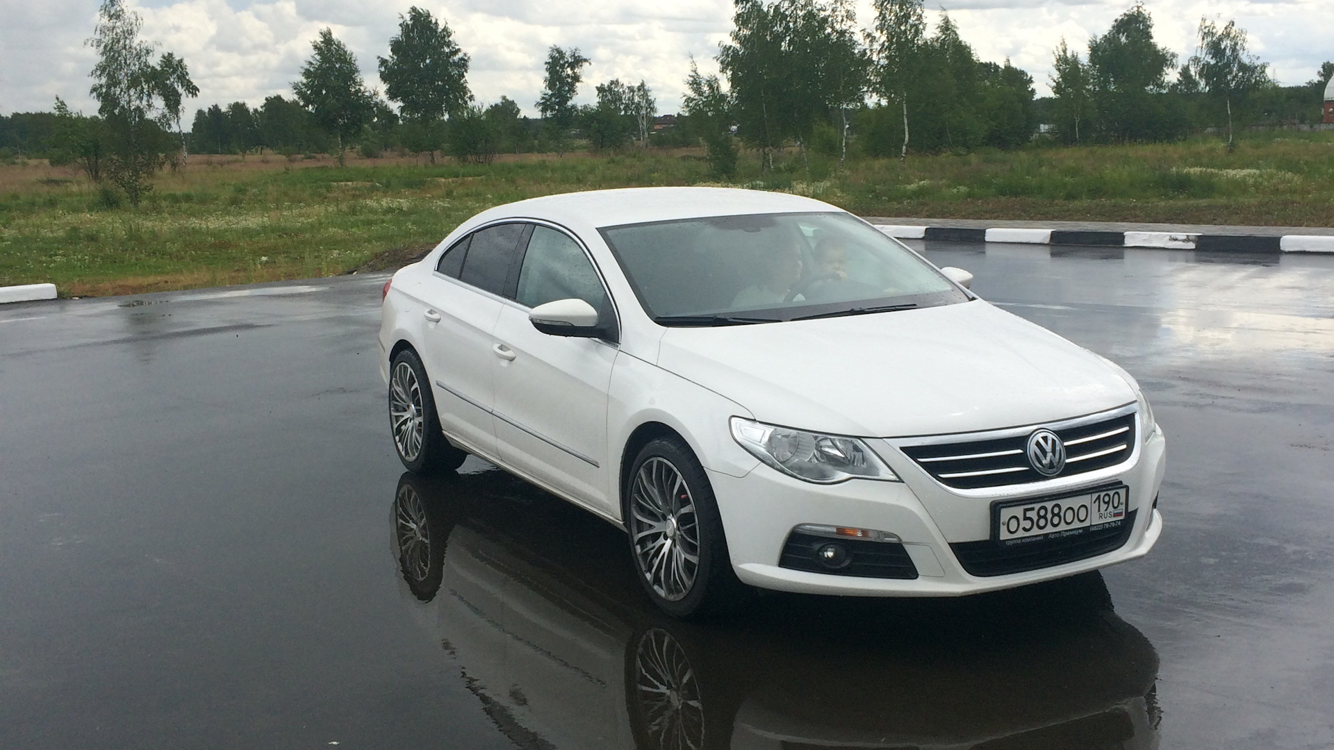 Volkswagen Passat CC 1.8 бензиновый 2011 | Ляпешечка на DRIVE2