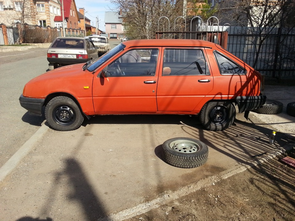 Пришлось переобуться. Контику 6 лет, дошиповка в домашних условиях ...