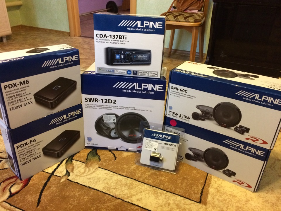 Музыка на компонентах Alpine — Lada Приора хэтчбек, 1,6 л, 2014 года ...