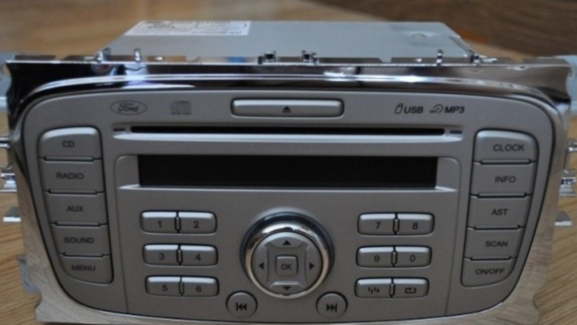 Магнитофон форд фокус. Магнитола Форд фокус 2 с USB штатная. Магнитола Ford 6000 CD овальная. Штатная магнитола с юсби для Форд с Макс. Штатная магнитола Форд Мондео 4.