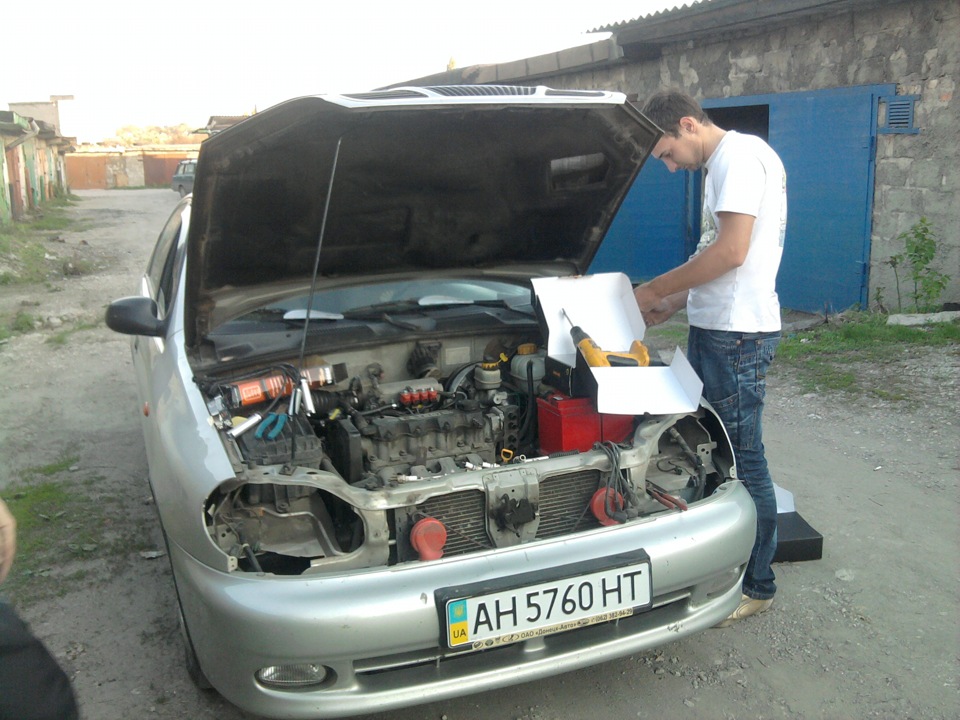 Установка ксенона и сигнализации и доводчиков стекол — Daewoo Lanos, 1 ...