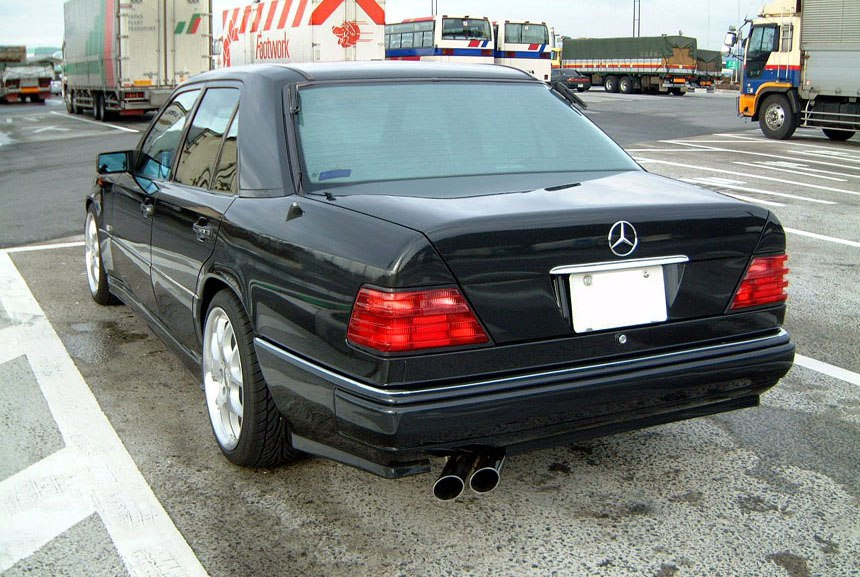 Mercedes Benz 124 Brabus