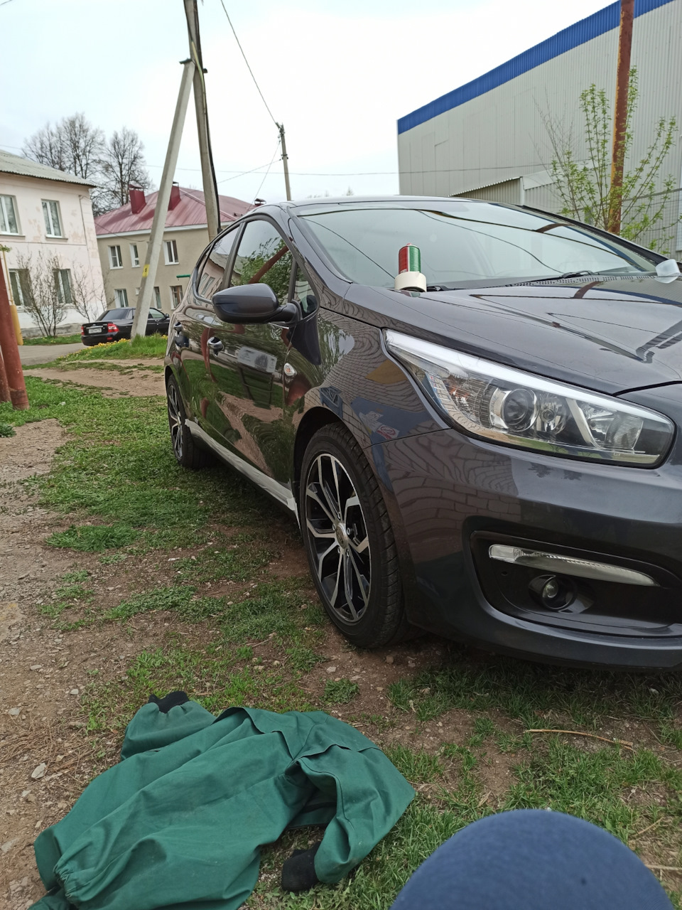 Покраска порогов — KIA Ceed (2G), 1,6 л, 2016 года | кузовной ремонт |  DRIVE2