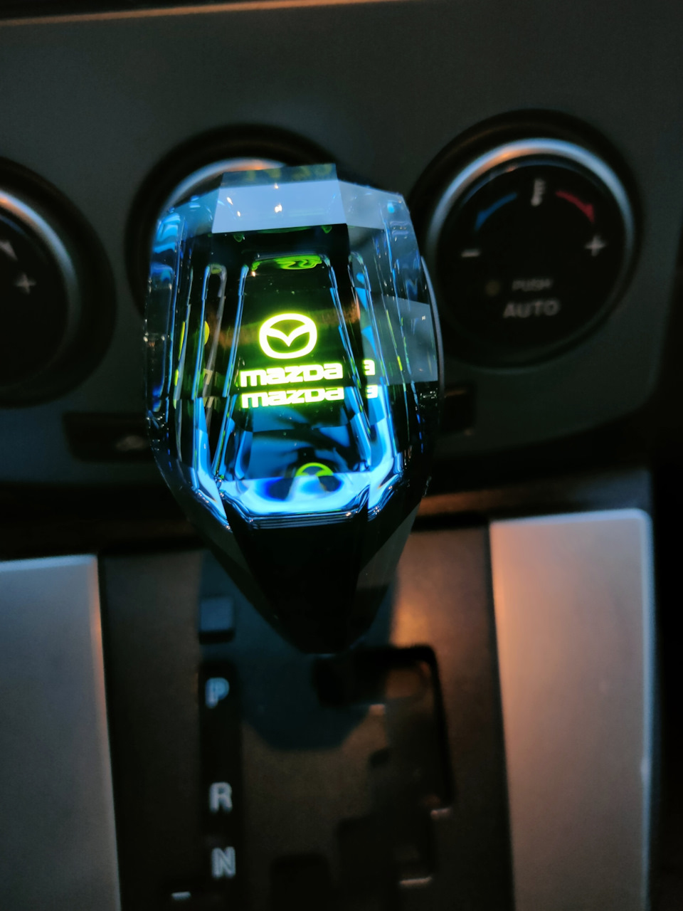 Mazda 5 автоматическая. 7 seater cars for rent in nigeria. Mazda 5 2010. Mazda 5 jcar. машина мазда 5 2008.