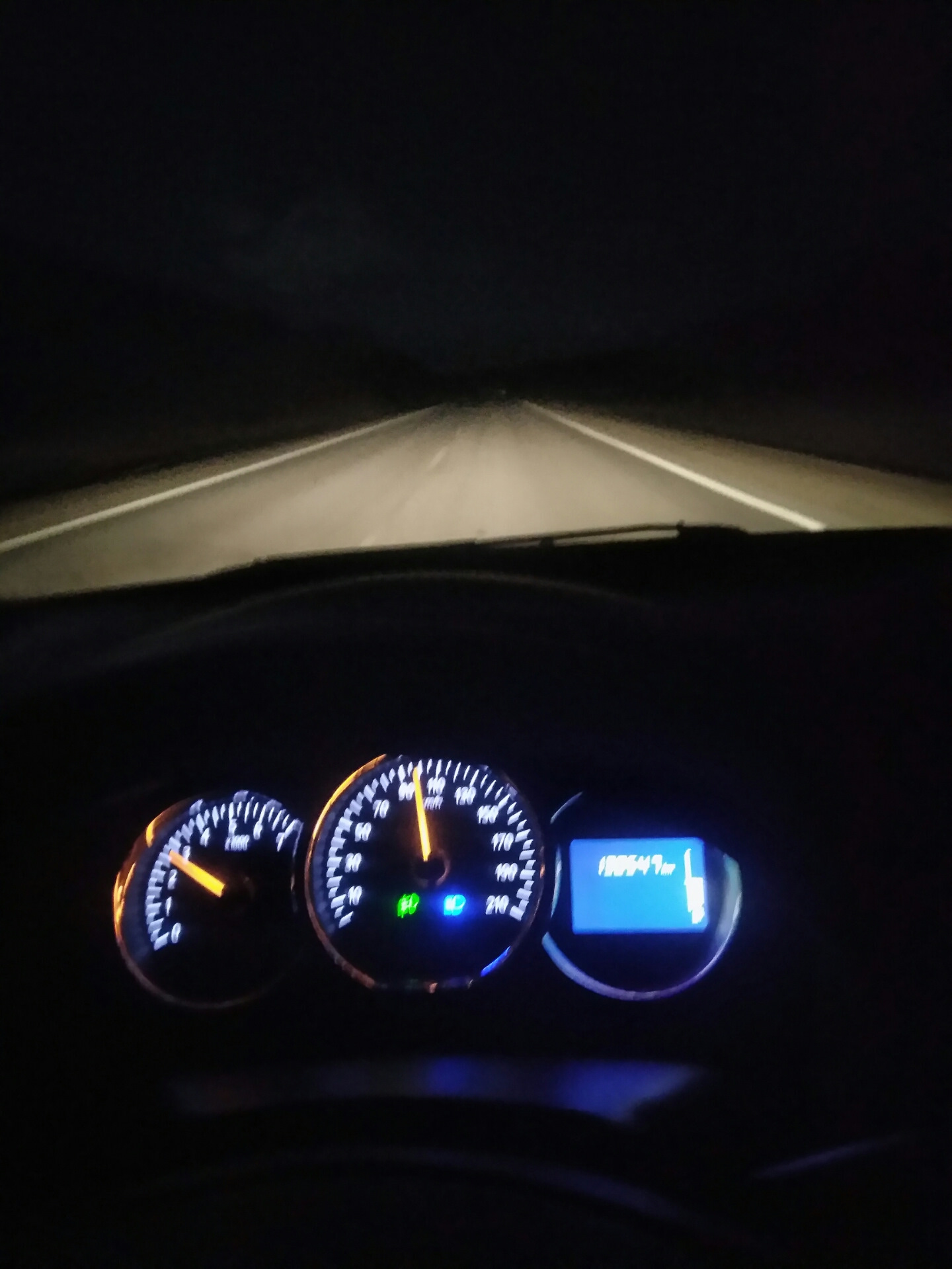 Лампы головного света Н7 Логан 2 — Renault Logan (2G), 1,6 л, 2014 года ...