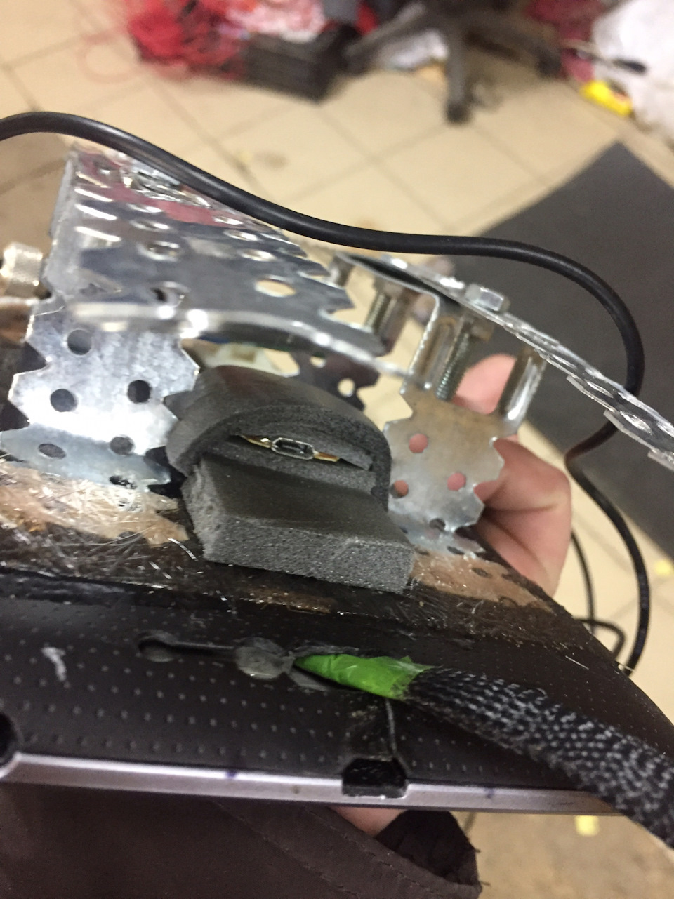 Планшет вместо ГУ — KIA Venga, 1,6 л., 2012 года | автозвук | DRIVE2