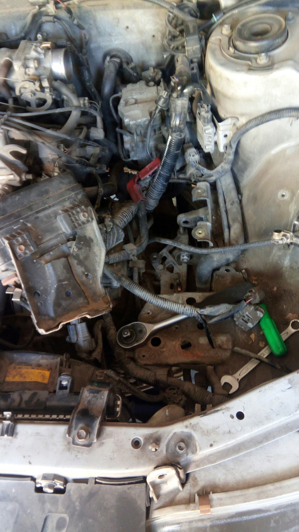 Замена втулки в рулевой колонке и сайлентблоков в рычагах — Toyota ...